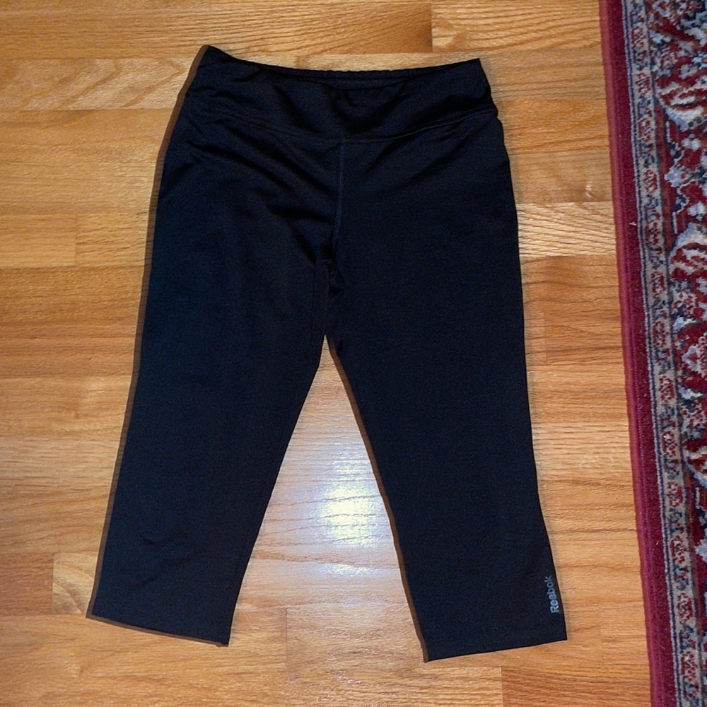 Girls capri leggings